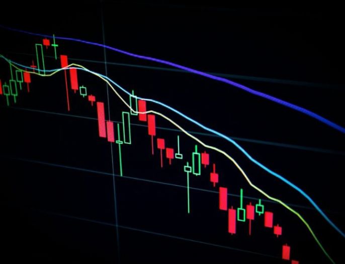 智冠、榮剛換股結盟 股價重挫跌停逾3,700張賣單排隊等