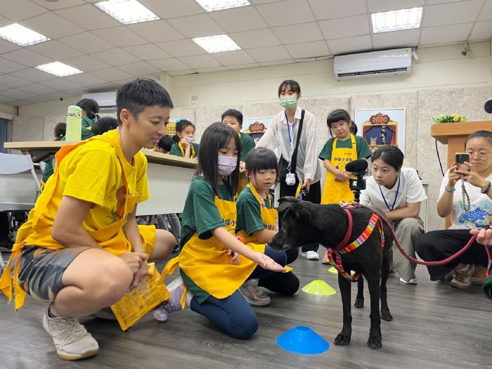 民義國小學生愛心滿滿，參訪板橋動物之家，學習動物保護教育