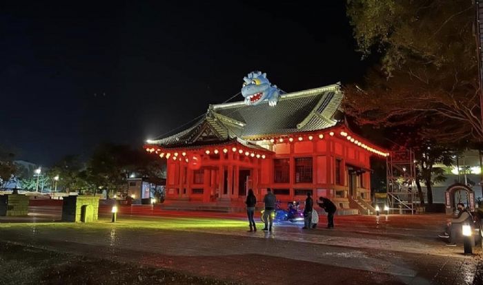 高雄旗山展現光影藝術之美，大型「玉蕉龍」驚艷登場