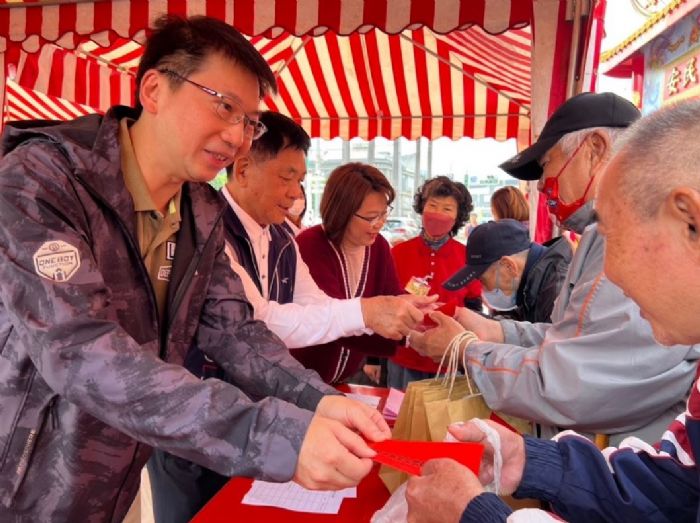 屏東縣春節暖心行動：低收入戶迎接幸福新年