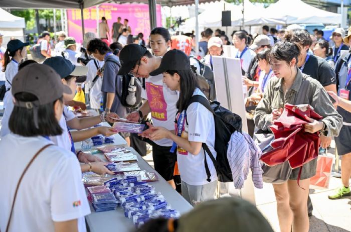 法雅客城市24小時馬拉松攝影比賽迎來第20屆！熱情與創意再度點亮台北與高雄