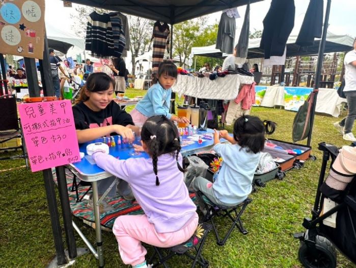 屏東首場小樹市集：親子環保的歡樂盛會