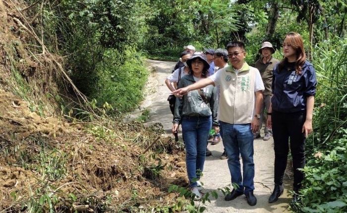 高閔琳勘查觀音山災後進度，力拚下週恢復全區登山步道