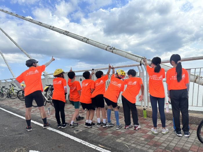 亞洲四健會在田寮 新興國小「校園一日聯合國」