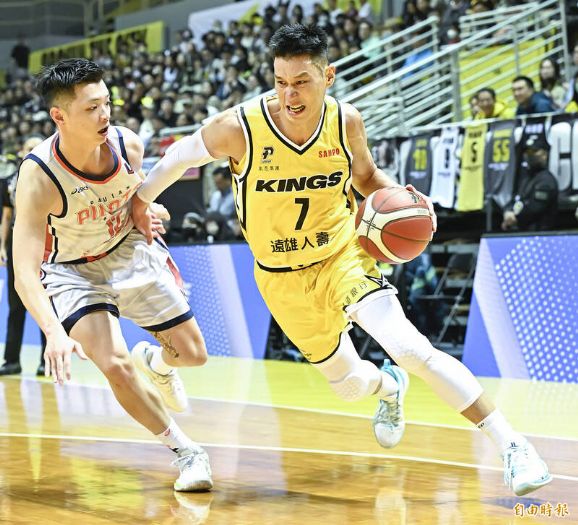 PLG》林書豪豪神降臨！決勝節攻下17分、全場砍37分 國王開季4連勝