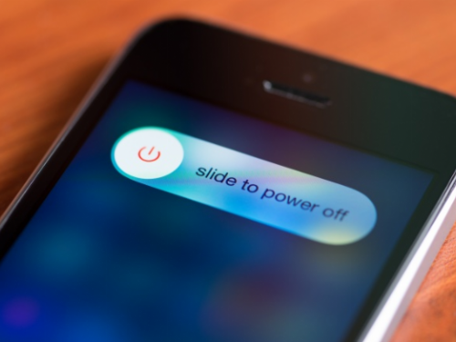 長時間不關機，手機會有什麼影響？
