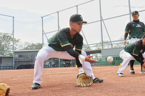 台鋼雄鷹內野手胡冠俞：「希望今年不再受傷」